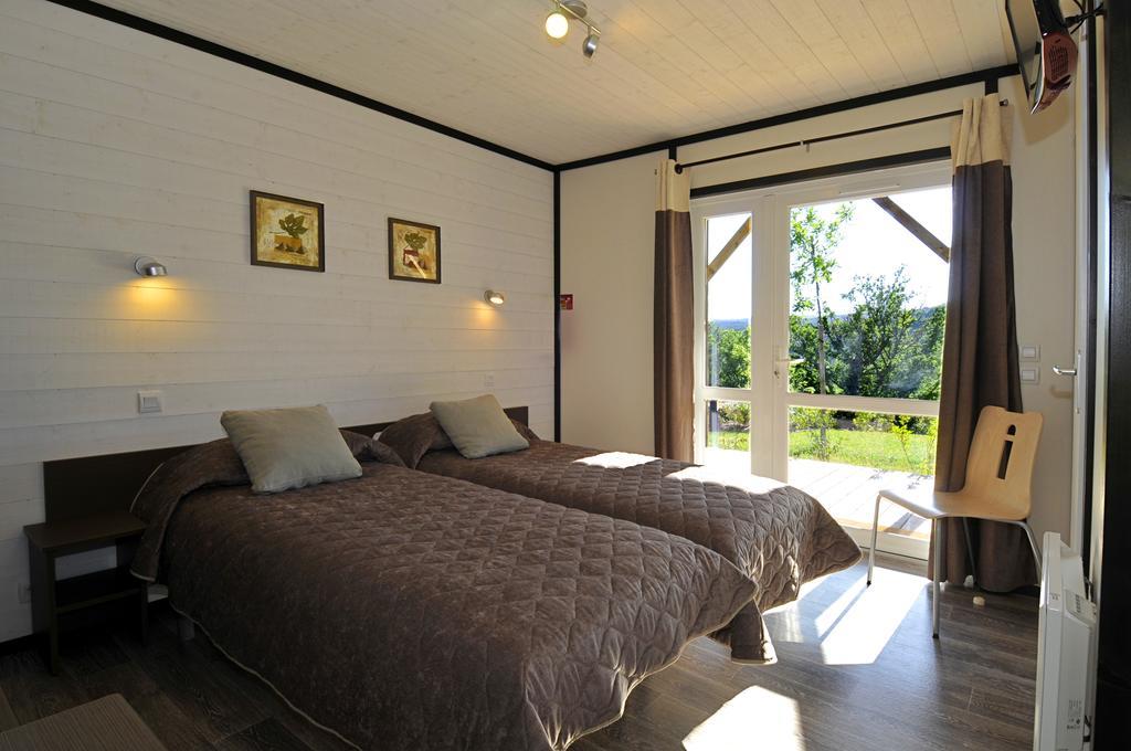 Domaine Saint Esteve Millau Room photo
